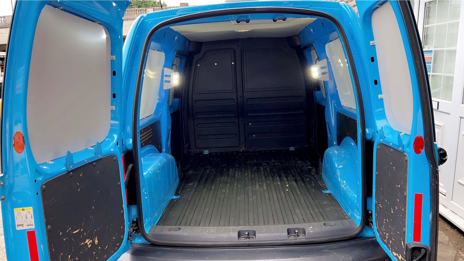 Used Volkswagen Caddy 2015 for sale - 76885149: Photo 4