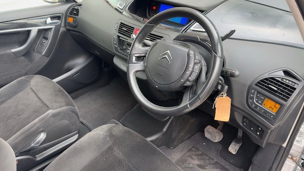 Used Citroen C4 Picasso 2009 for sale - 76218023: Photo 14