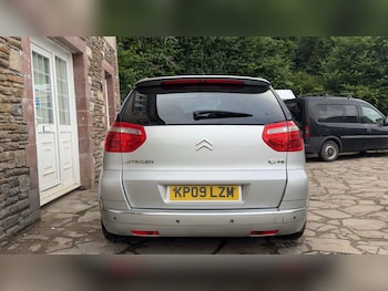 Used Citroen C4 Picasso 2009 for sale - 76218023: Photo 4