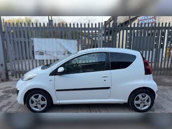 Used Peugeot 107 2014 for sale - 79684274: Photo