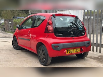 Used Peugeot 107 2012 for sale - 79302624: Photo