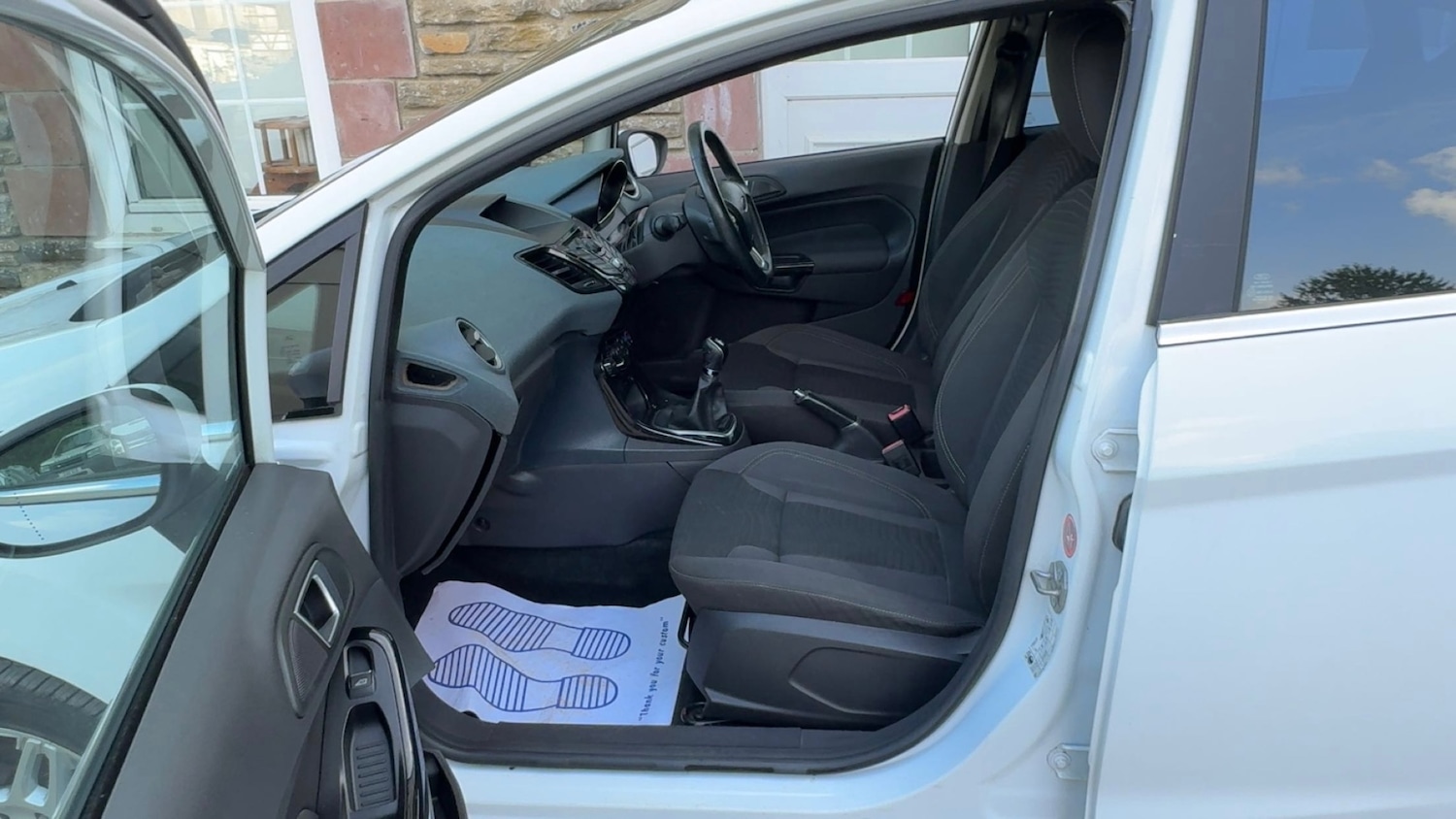 Used Ford Fiesta 2014 for sale - 76518010: Photo 11