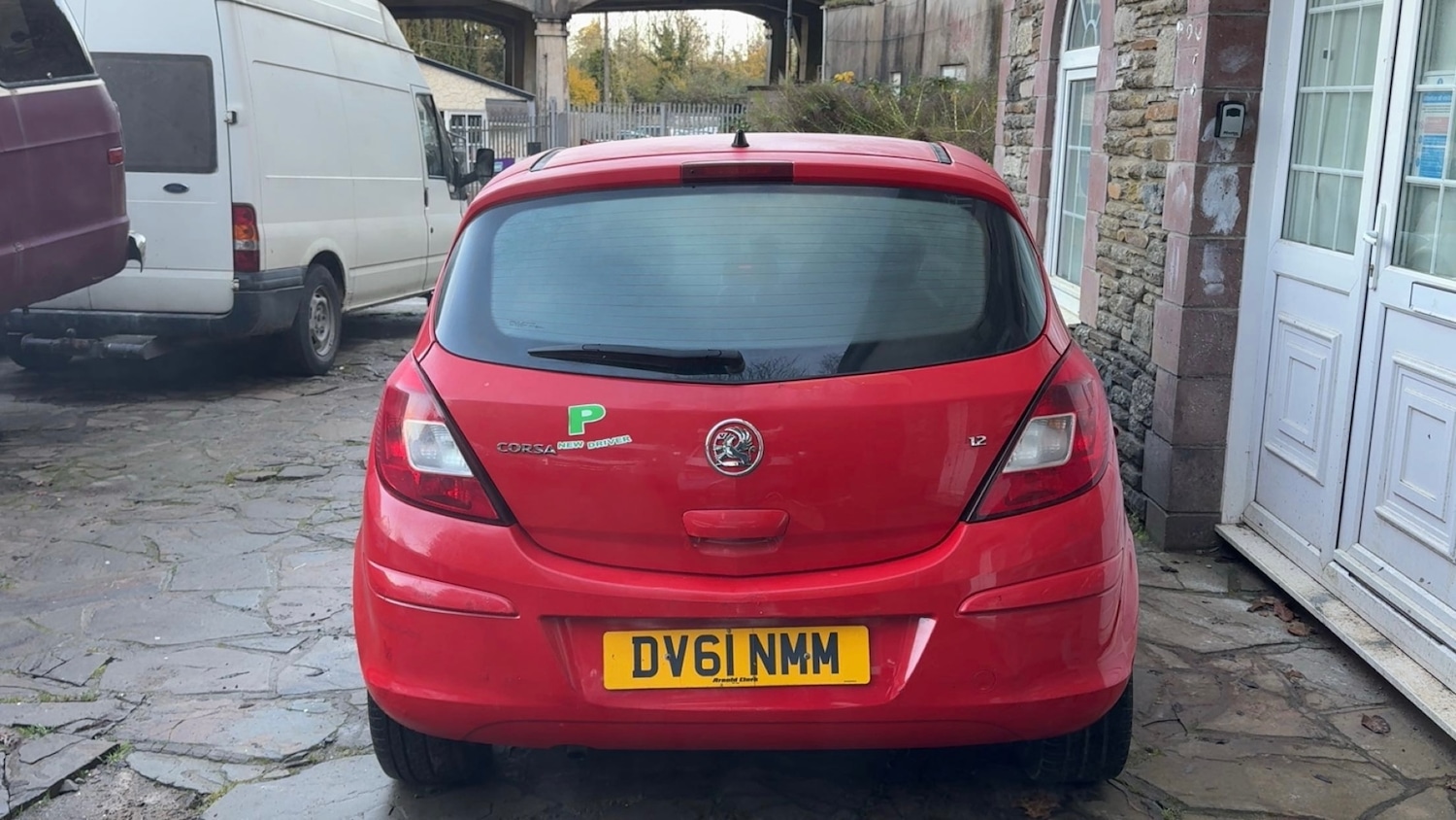 Used Vauxhall Corsa 2011 for sale - 76941294: Photo 4