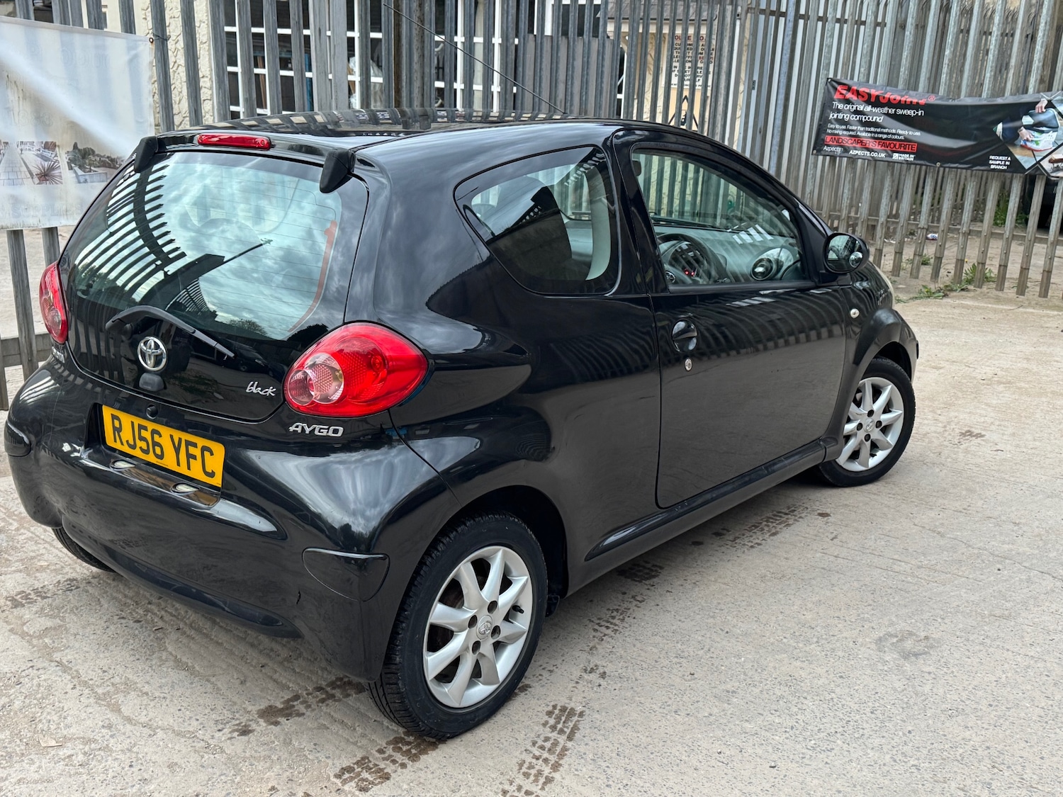 Used Toyota AYGO 2006 for sale - 78202569: Photo 5