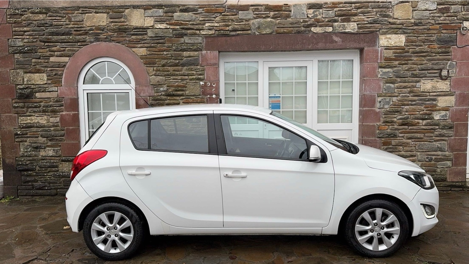 Used Hyundai i20 2014 for sale - 77154563: Photo 6