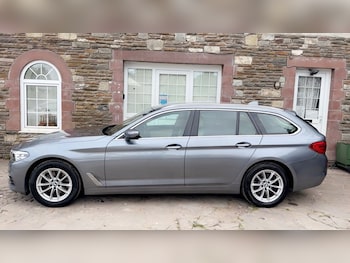 Used BMW 5 Series 2017 for sale - 79235684: Photo