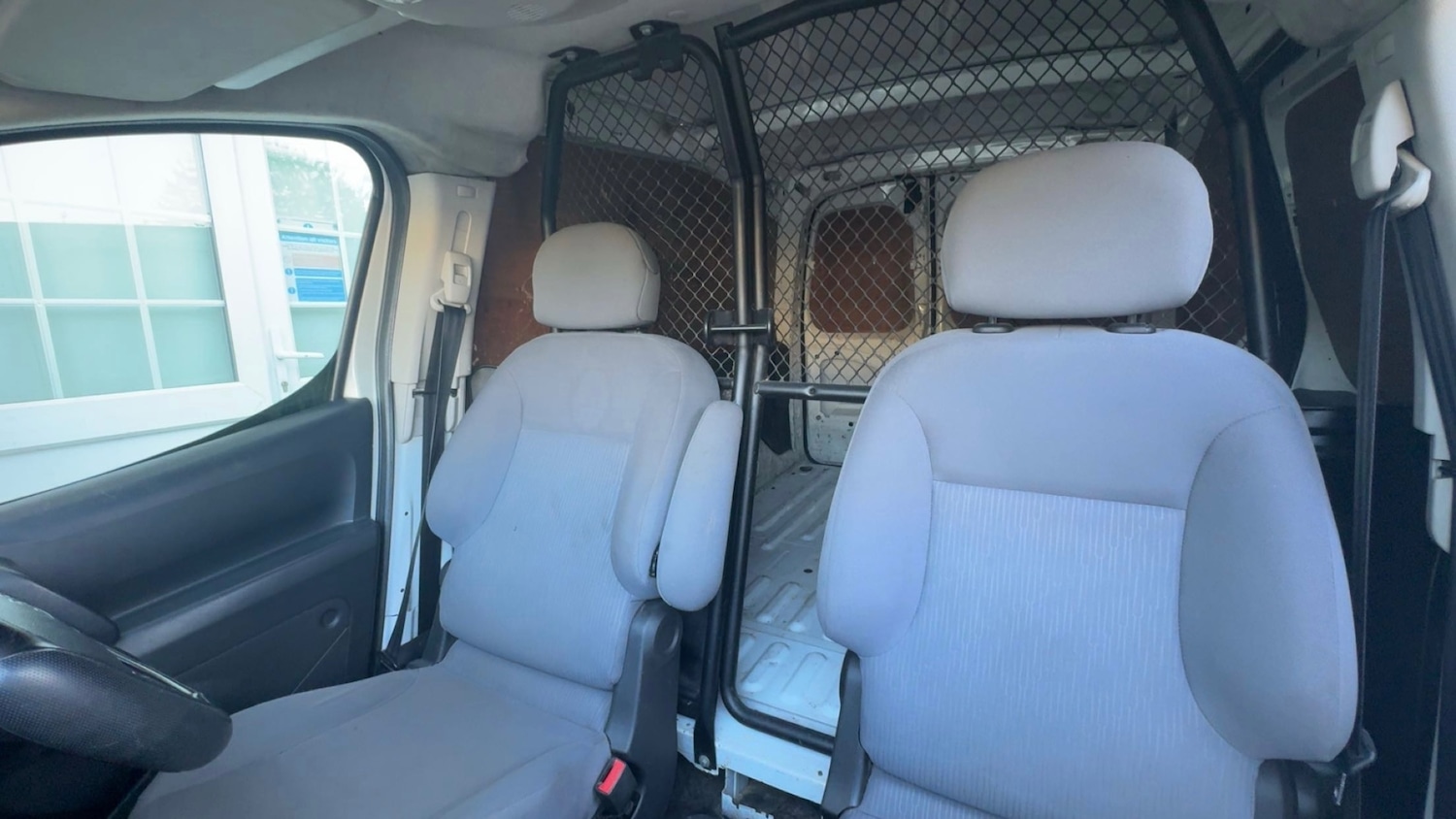 Used Peugeot Partner 2014 for sale - 76517999: Photo 17