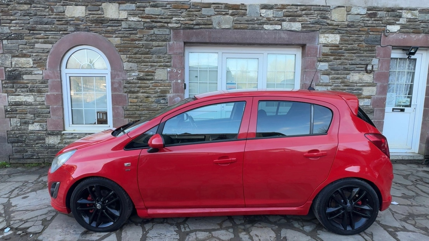 Used Vauxhall Corsa 2012 for sale - 77656728: Photo 2