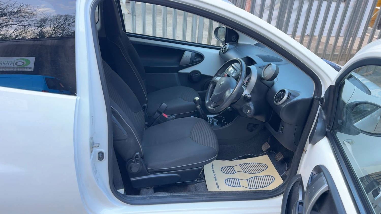 Used Peugeot 107 2014 for sale - 78139610: Photo 15