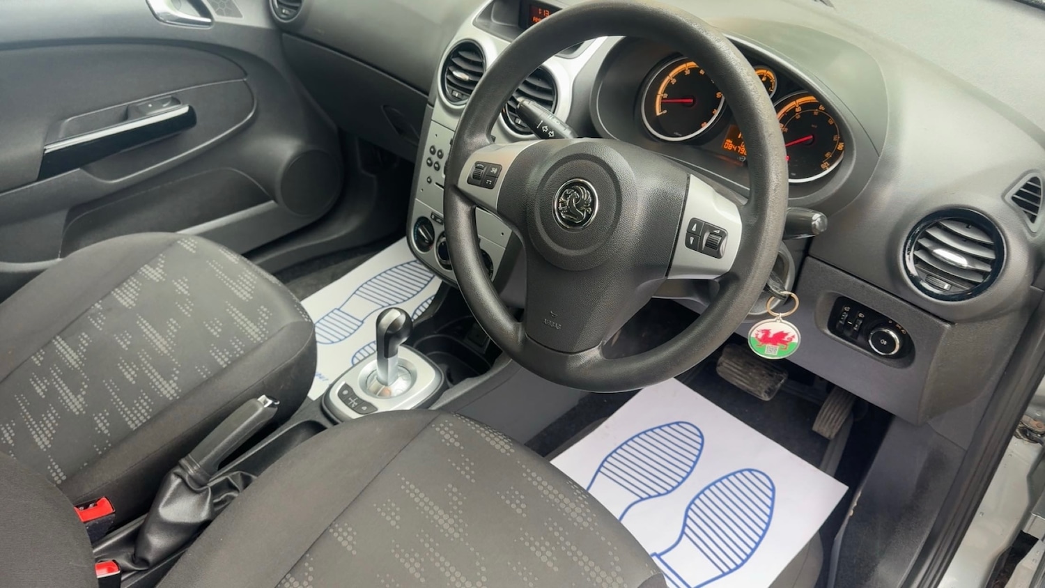 Used Vauxhall Corsa 2011 for sale - 76511037: Photo 12