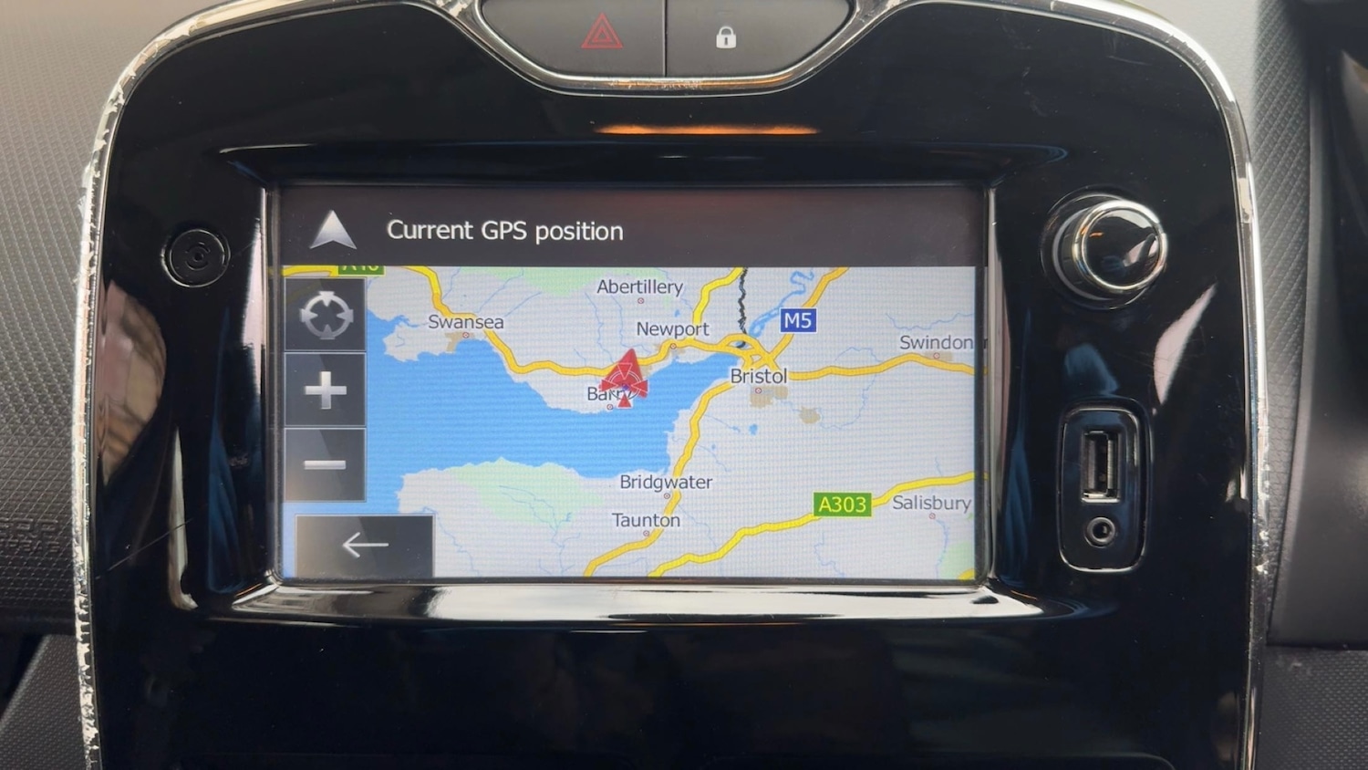 Used Renault Clio 2015 for sale - 77682664: Photo 10