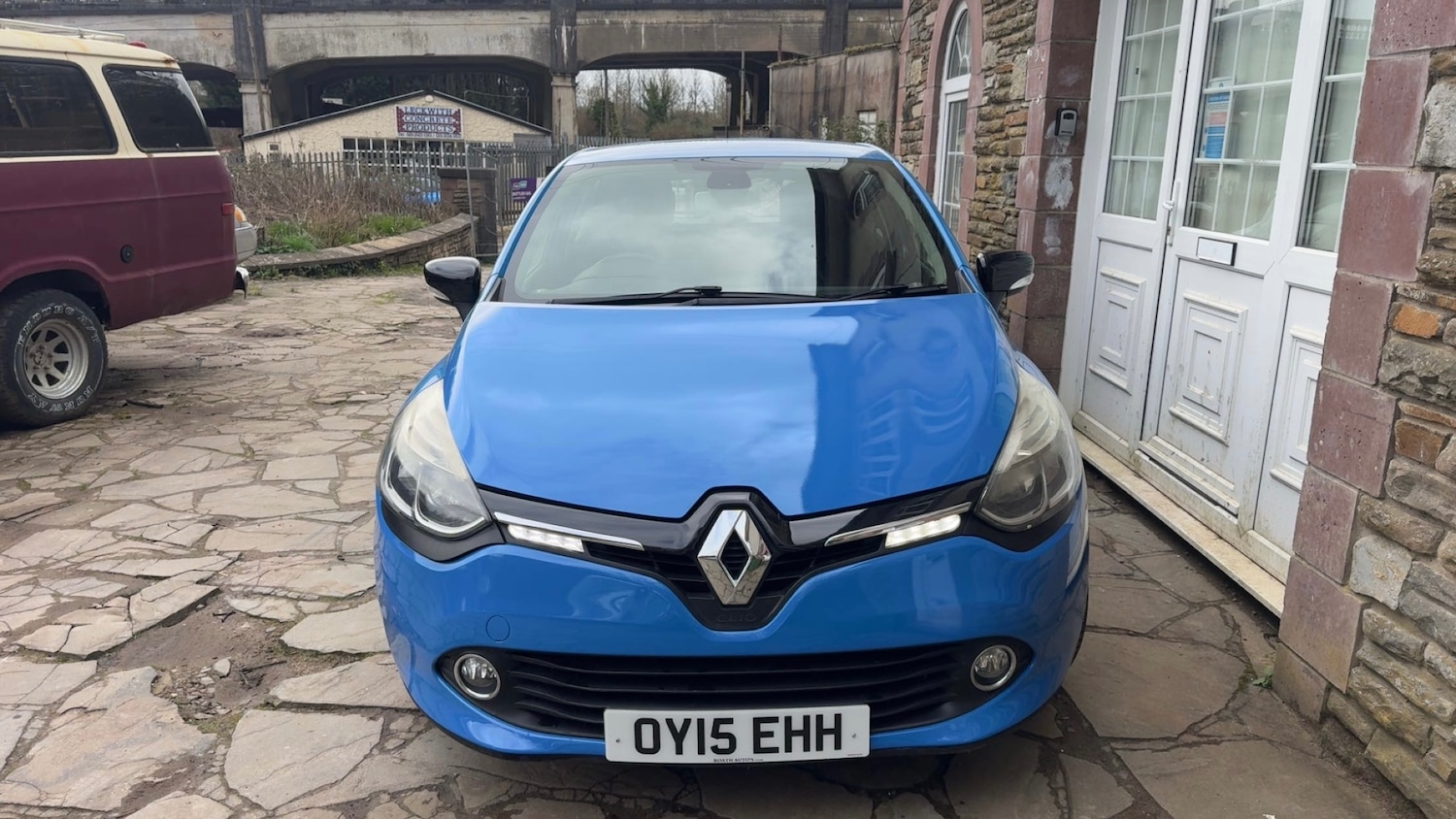 Used Renault Clio 2015 for sale - 77682664: Photo 8