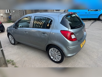 Used Vauxhall Corsa 2011 for sale - 79087614: Photo
