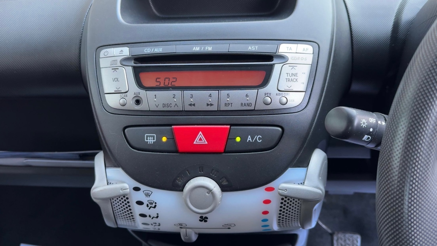 Used Peugeot 107 2014 for sale - 77342827: Photo 12