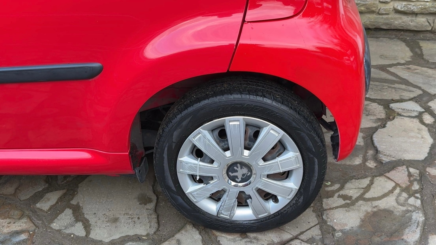 Used Peugeot 107 2014 for sale - 77342827: Photo 15