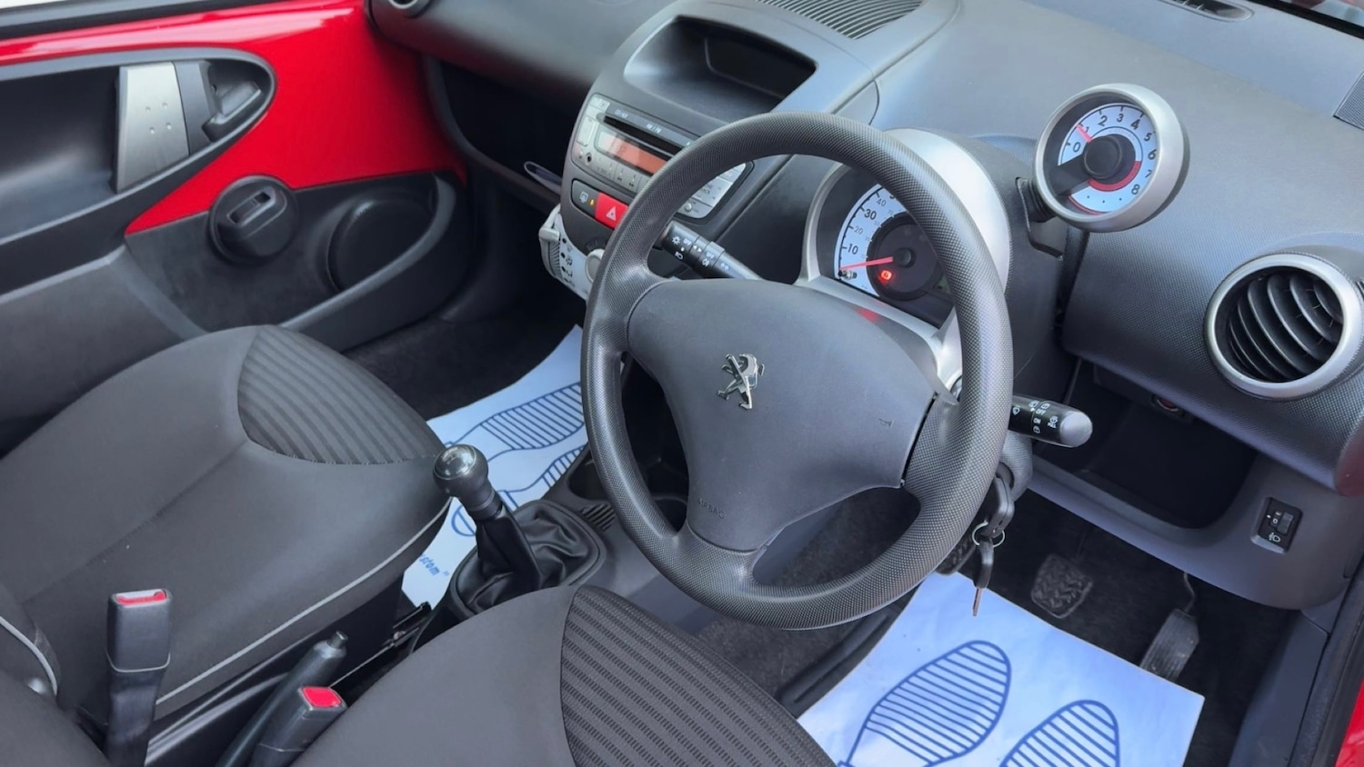 Used Peugeot 107 2014 for sale - 77342827: Photo 8