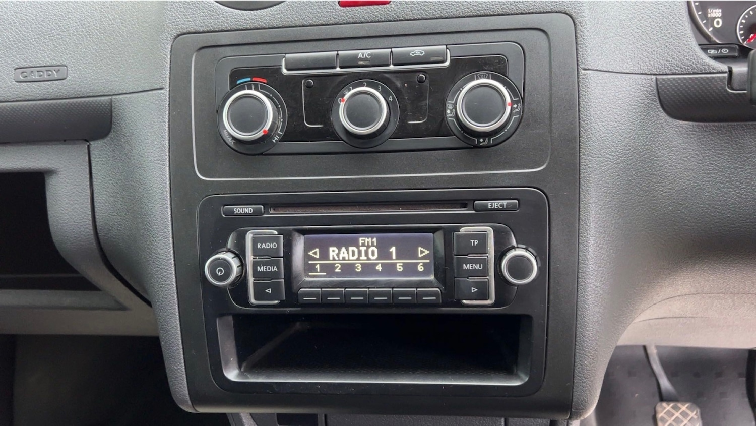 Used Volkswagen Caddy 2015 for sale - 77084322: Photo 10