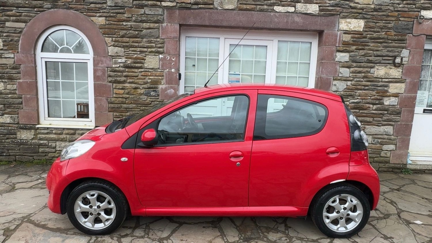 Used Citroen C1 2010 for sale - 77682275: Photo 2