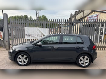 Used Volkswagen Golf 2016 for sale - 78762843: Photo
