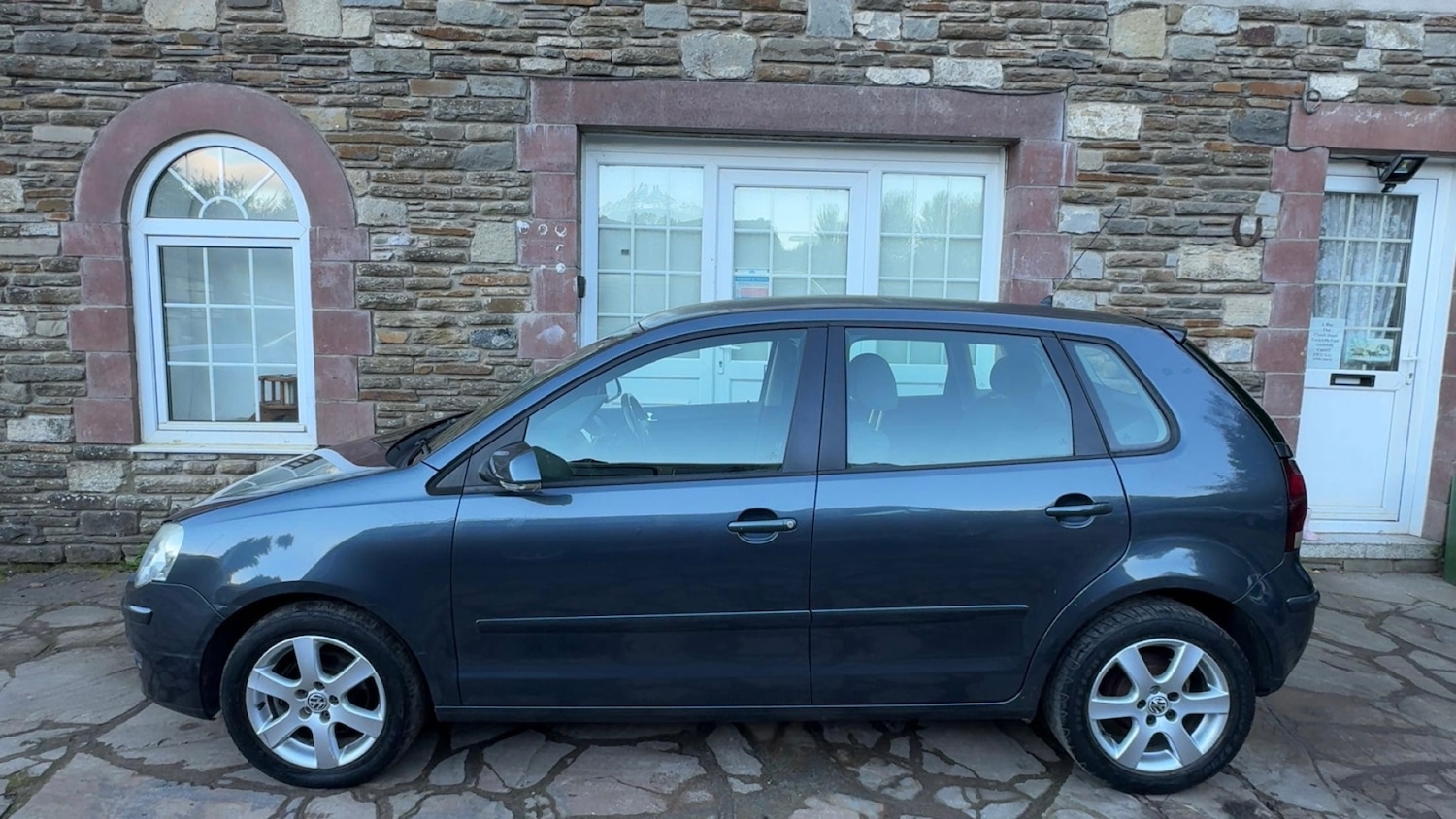 Used Volkswagen Polo 2008 for sale - 77553317: Photo 2