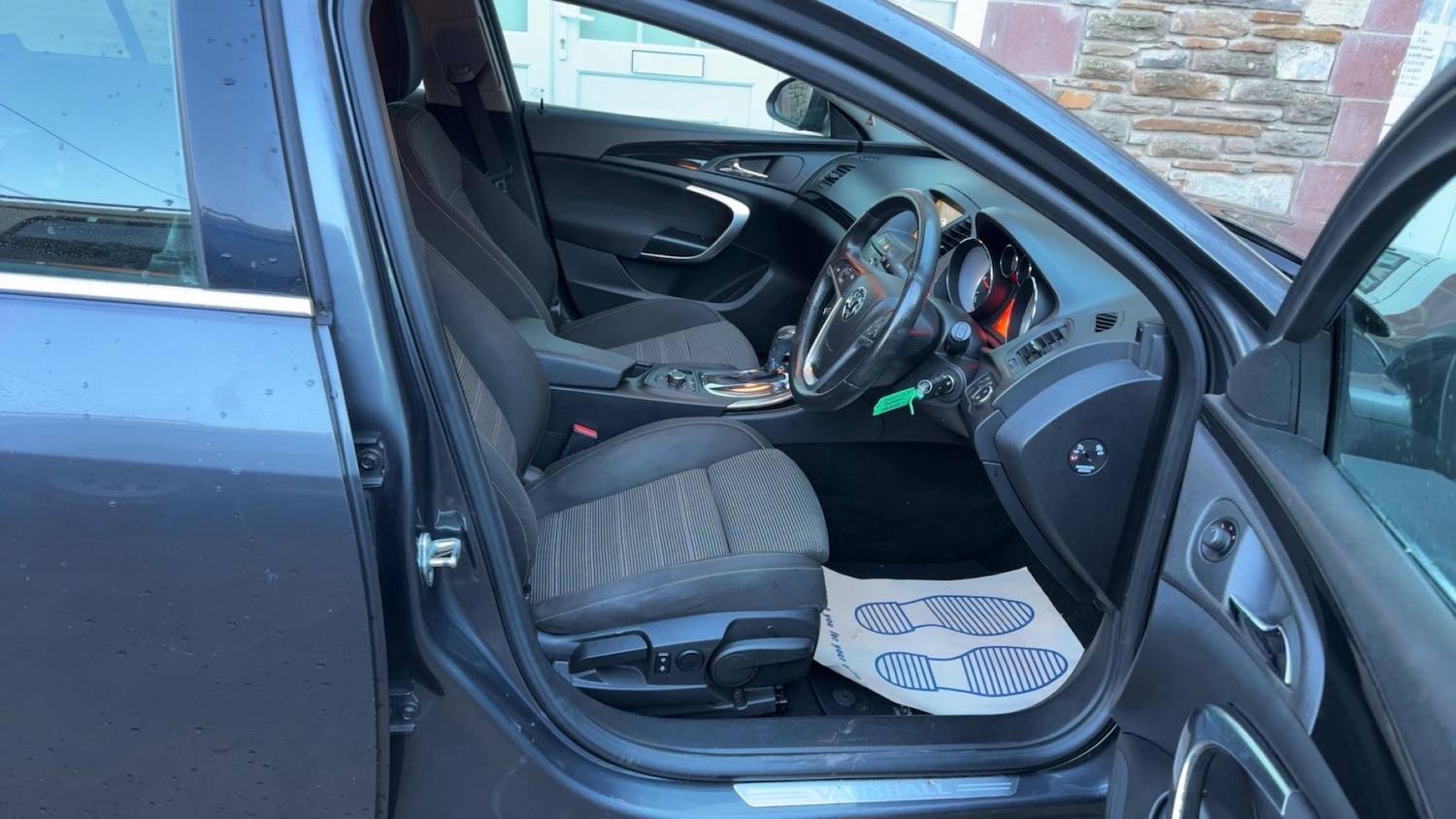 Used Vauxhall Insignia 2012 for sale - 77079725: Photo 9