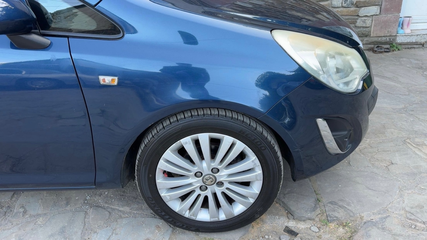 Vehicle 22