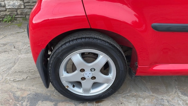 Used Peugeot 107 2013 for sale - 76088777: Photo 21