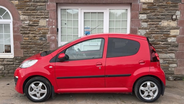 Used Peugeot 107 2013 for sale - 76088777: Photo 2