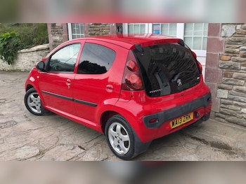 Used Peugeot 107 2013 for sale - 76088777: Photo