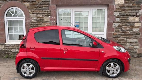 Used Peugeot 107 2013 for sale - 76088777: Photo 6