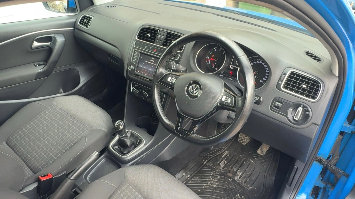 Used Volkswagen Polo 2015 for sale - 78073390: Photo 12
