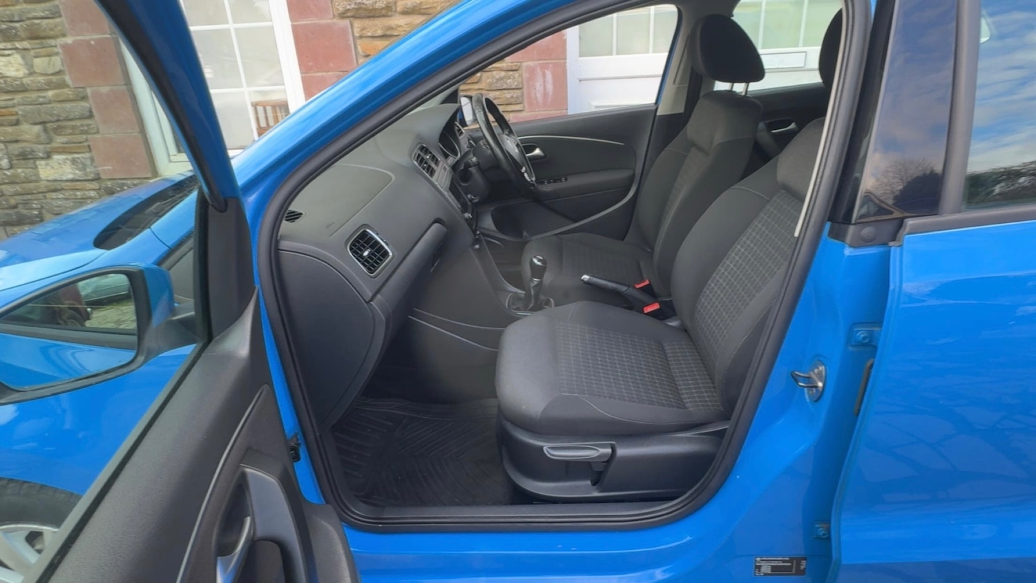 Used Volkswagen Polo 2015 for sale - 78073390: Photo 19