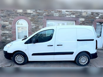Used Peugeot Partner 2014 for sale - 76924787: Photo