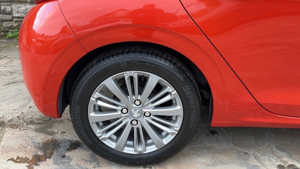 Used Peugeot 208 2016 for sale - 76218703: Photo 21
