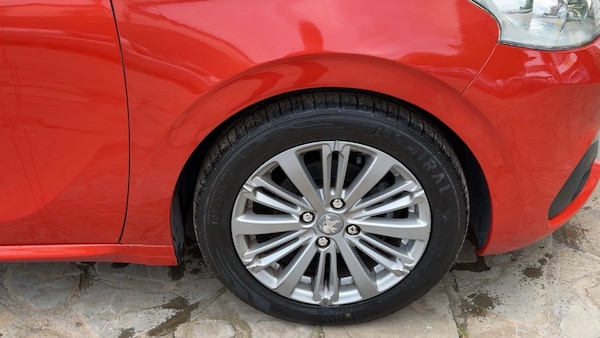 Used Peugeot 208 2016 for sale - 76218703: Photo 22