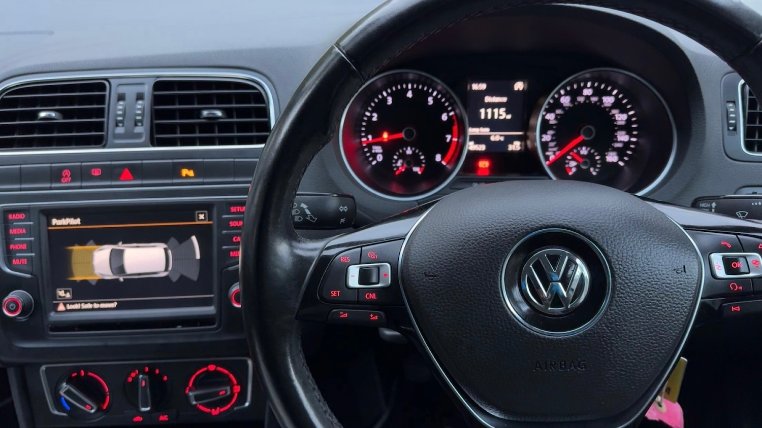 Used Volkswagen Polo 2016 for sale - 77073831: Photo 15