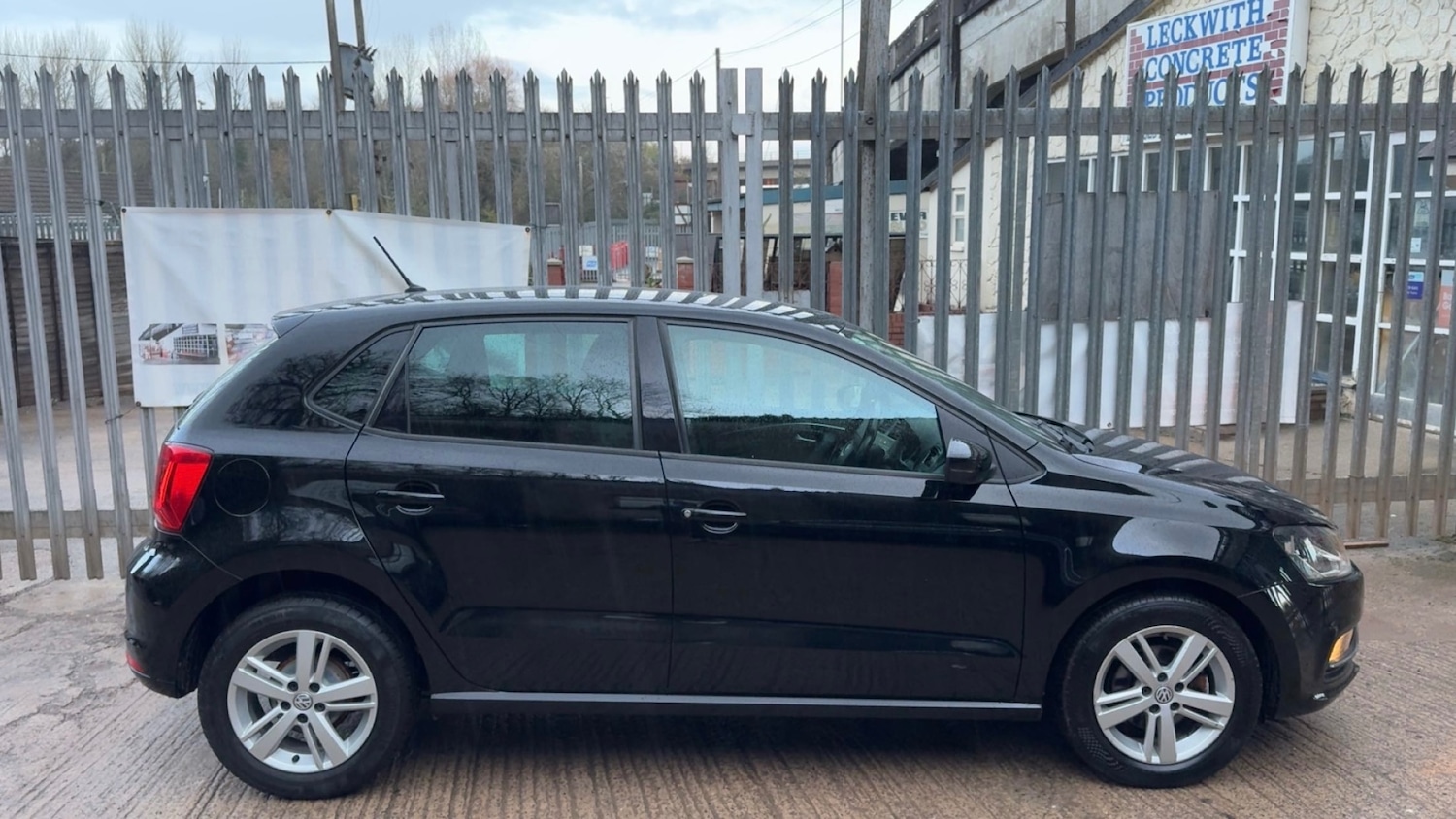 Used Volkswagen Polo 2016 for sale - 77073831: Photo 6