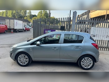 Used Vauxhall Corsa 2011 for sale - 79347485: Photo