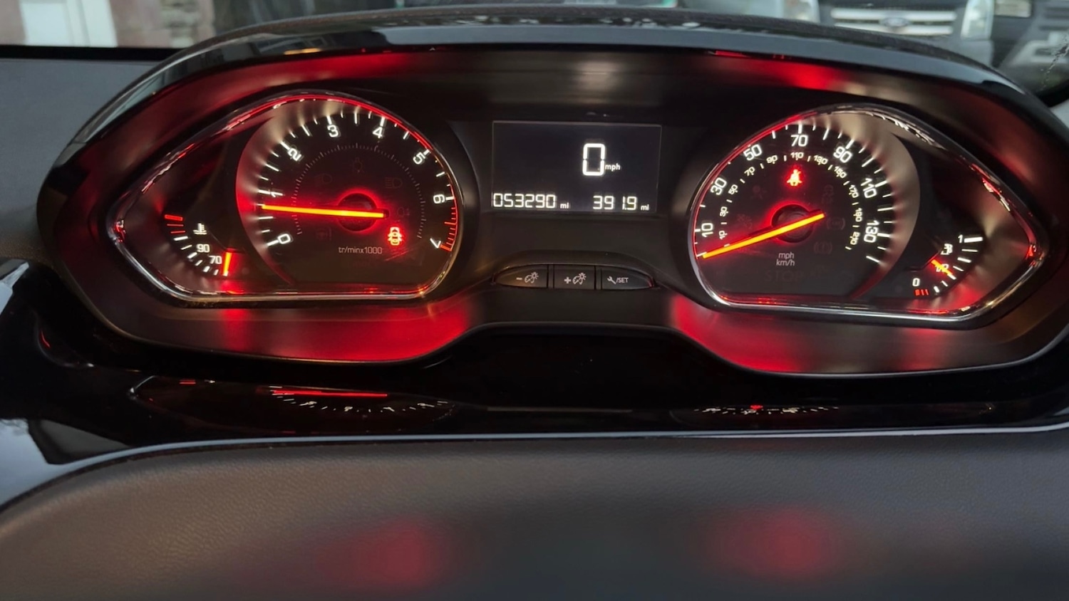 Used Peugeot 208 2013 for sale - 76911412: Photo 14