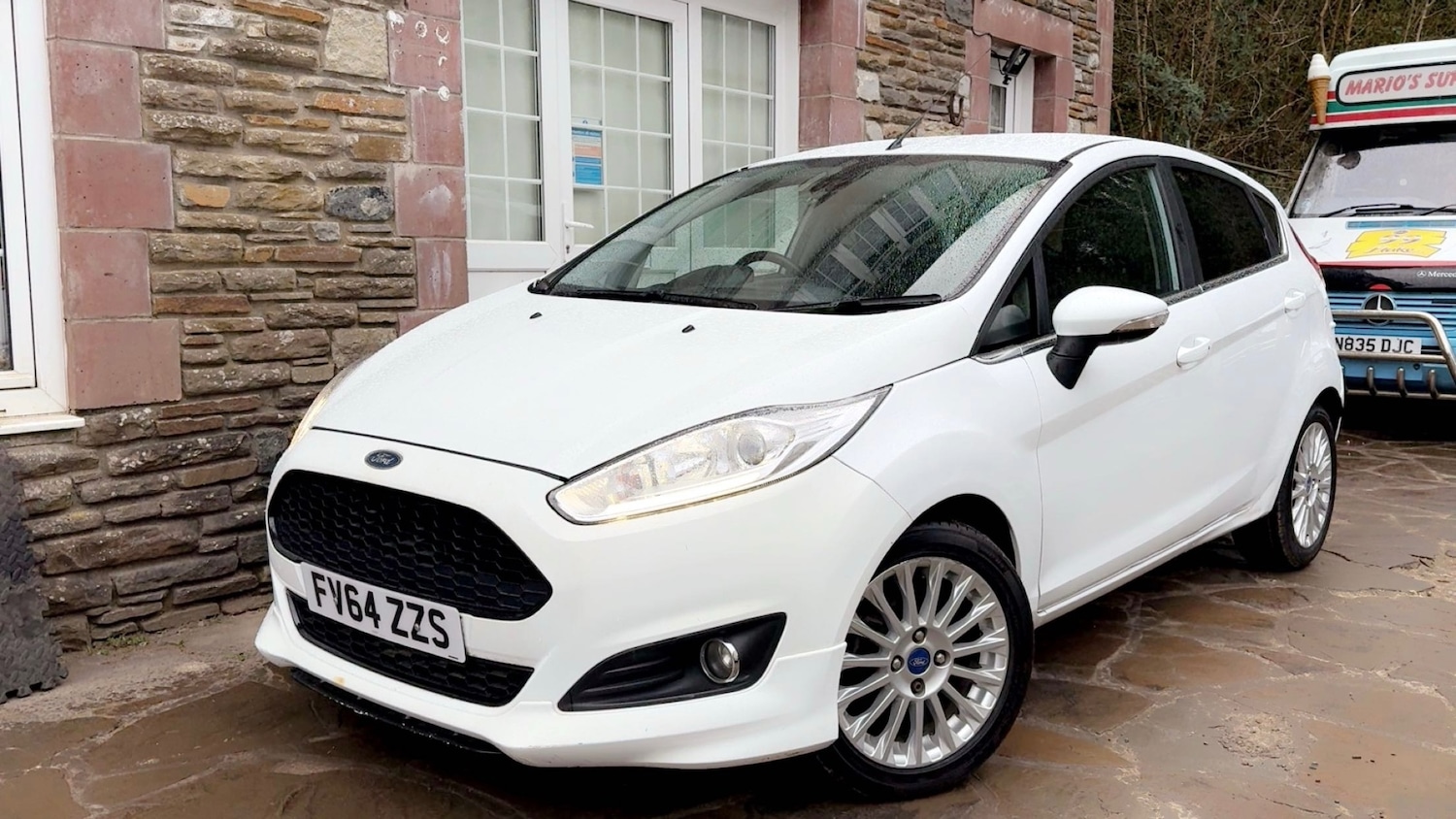 Used Ford Fiesta 2015 for sale - 76198766: Photo 1