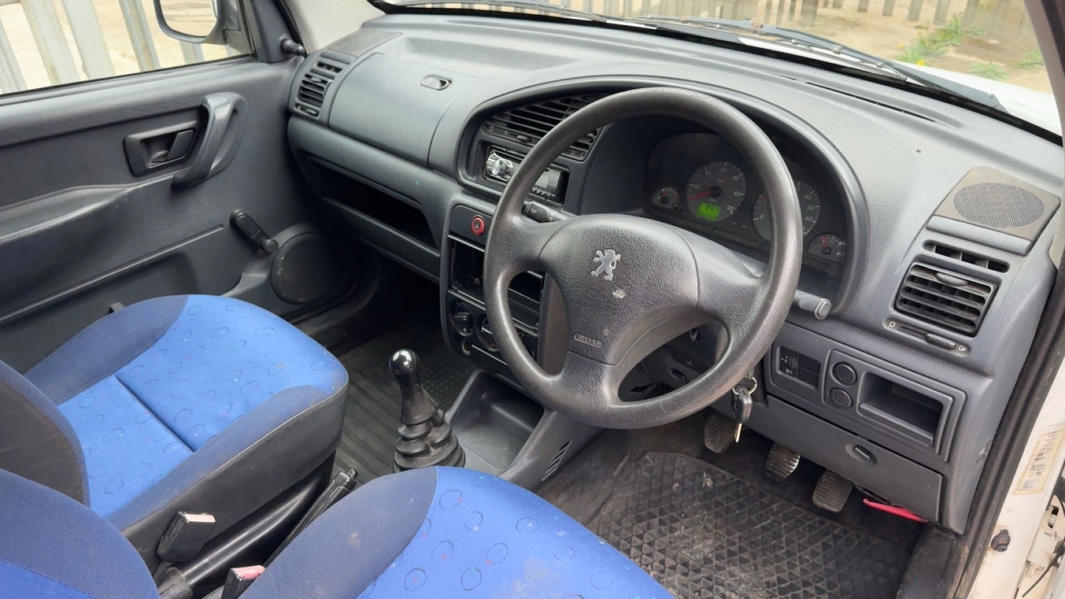 Used Peugeot Partner 2002 for sale - 78139596: Photo 14