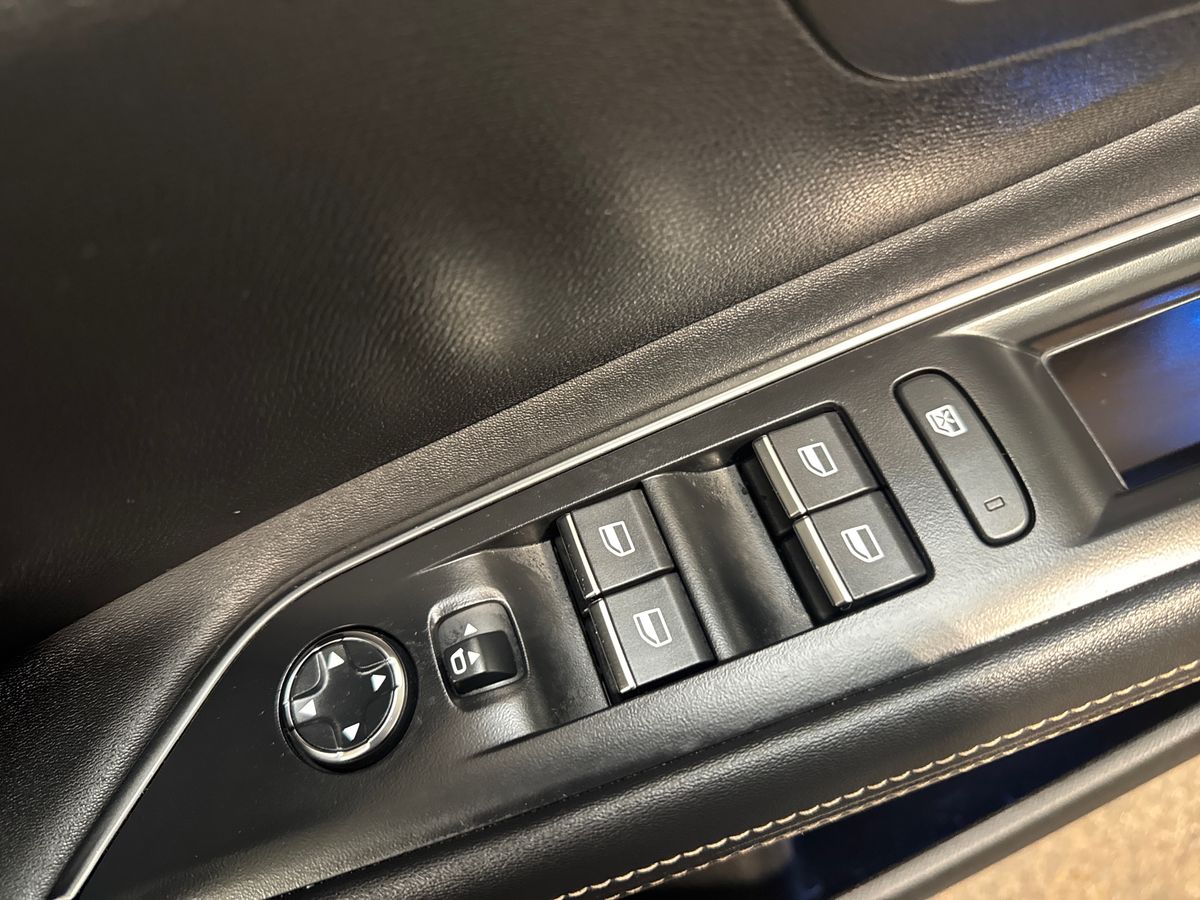 Used Peugeot 3008 2022 for sale - 77193659: Photo 24