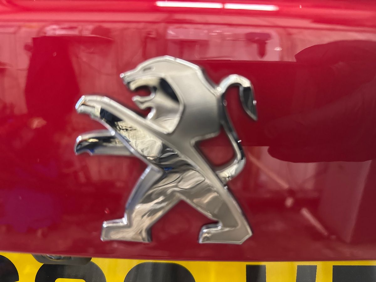 Used Peugeot 2008 2022 for sale - 78088571: Photo 31