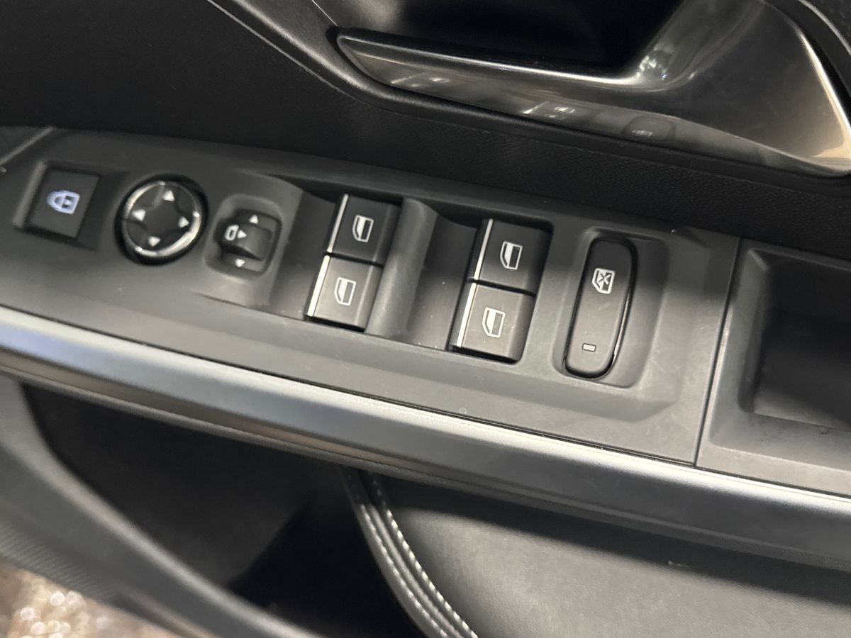 Used Peugeot 3008 2024 for sale - 77157969: Photo 24