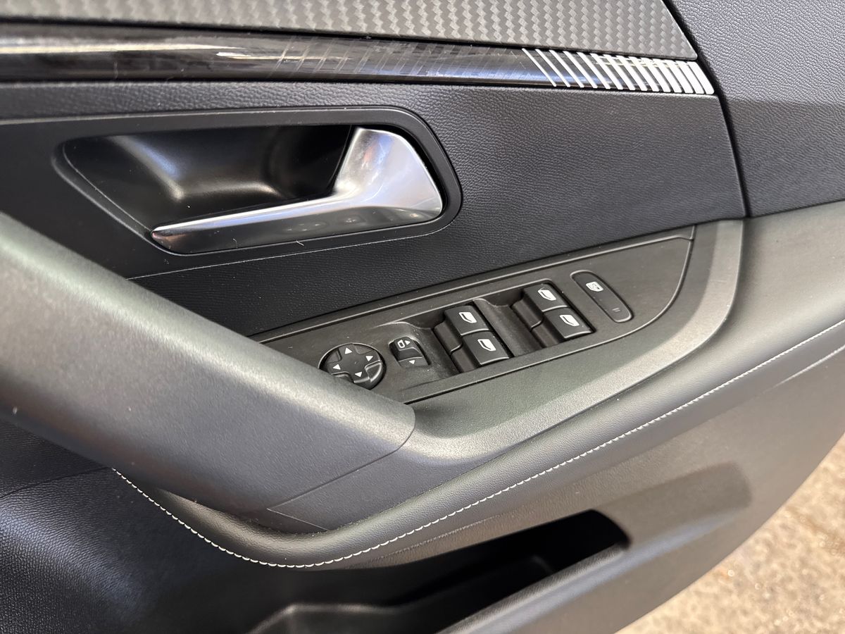 Used Peugeot 2008 2024 for sale - 76183891: Photo 24