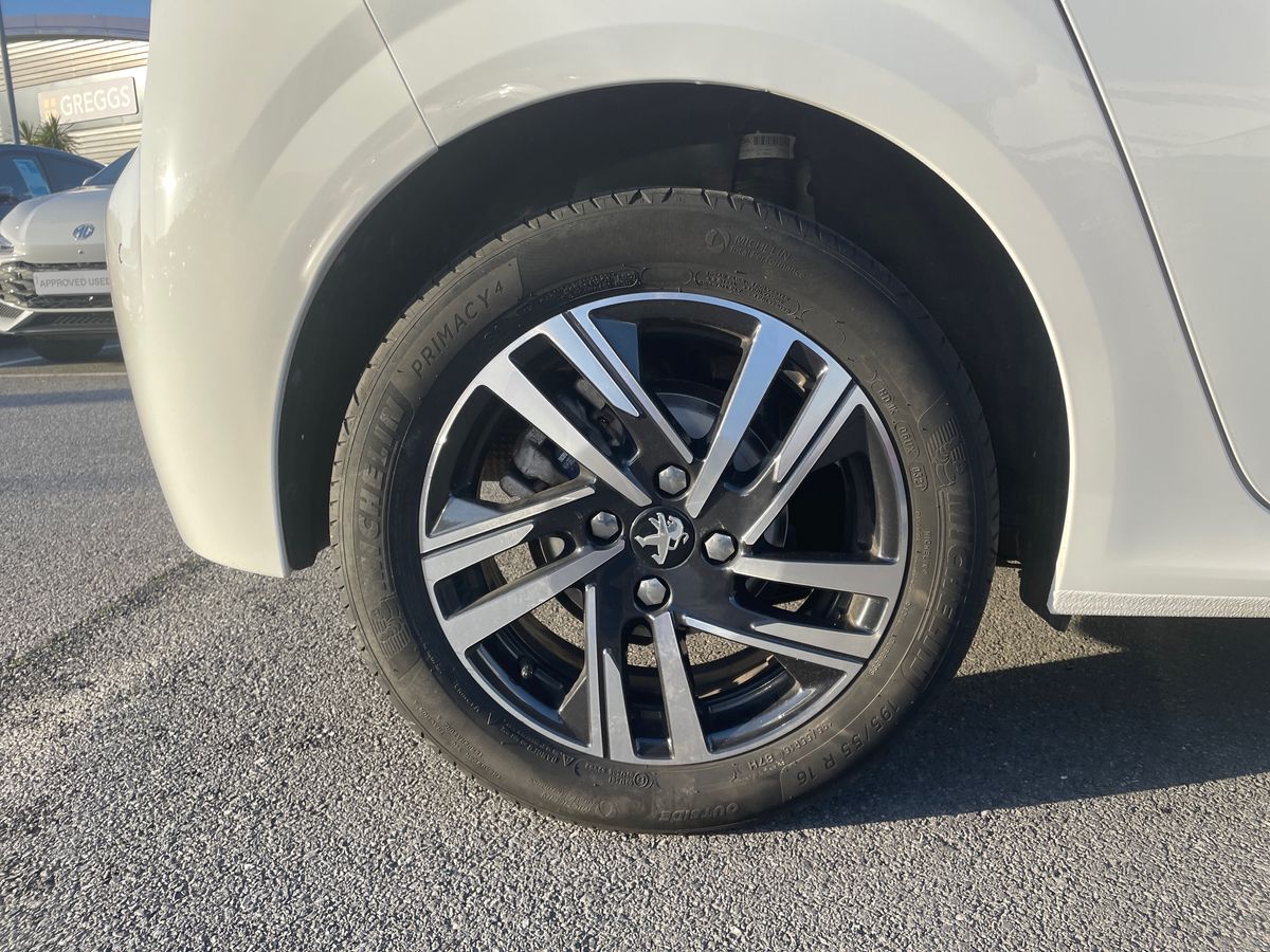 Used Peugeot 208 2021 for sale - 77660421: Photo 14