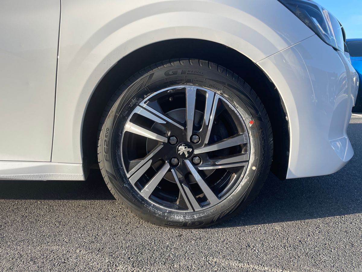 Used Peugeot 208 2021 for sale - 77660421: Photo 15