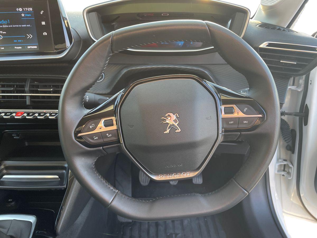 Used Peugeot 208 2021 for sale - 77660421: Photo 21