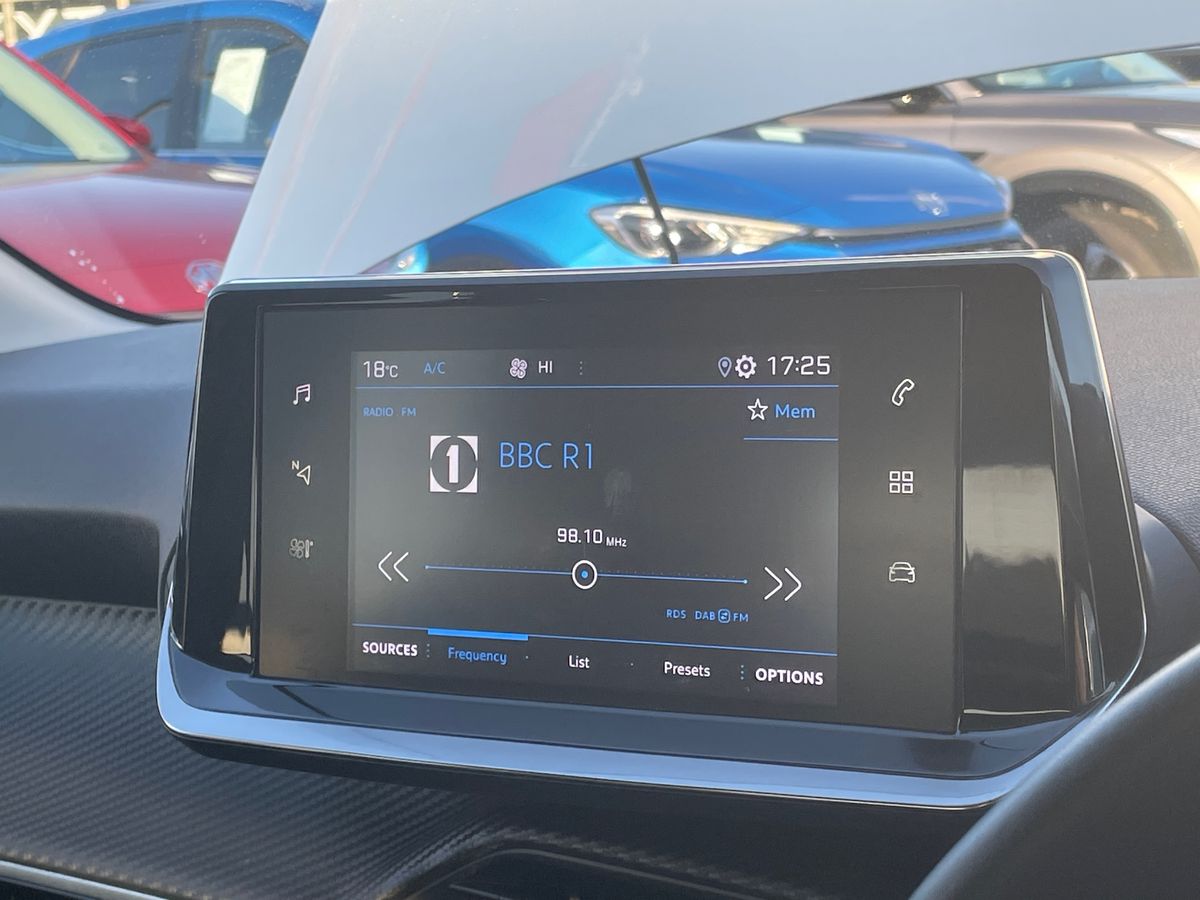 Used Peugeot 208 2021 for sale - 77660421: Photo 25