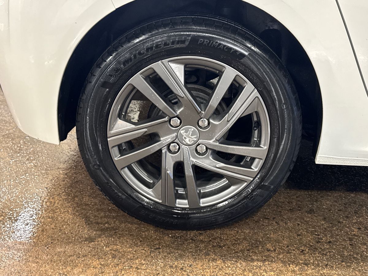 Used Peugeot 208 2022 for sale - 76999260: Photo 11